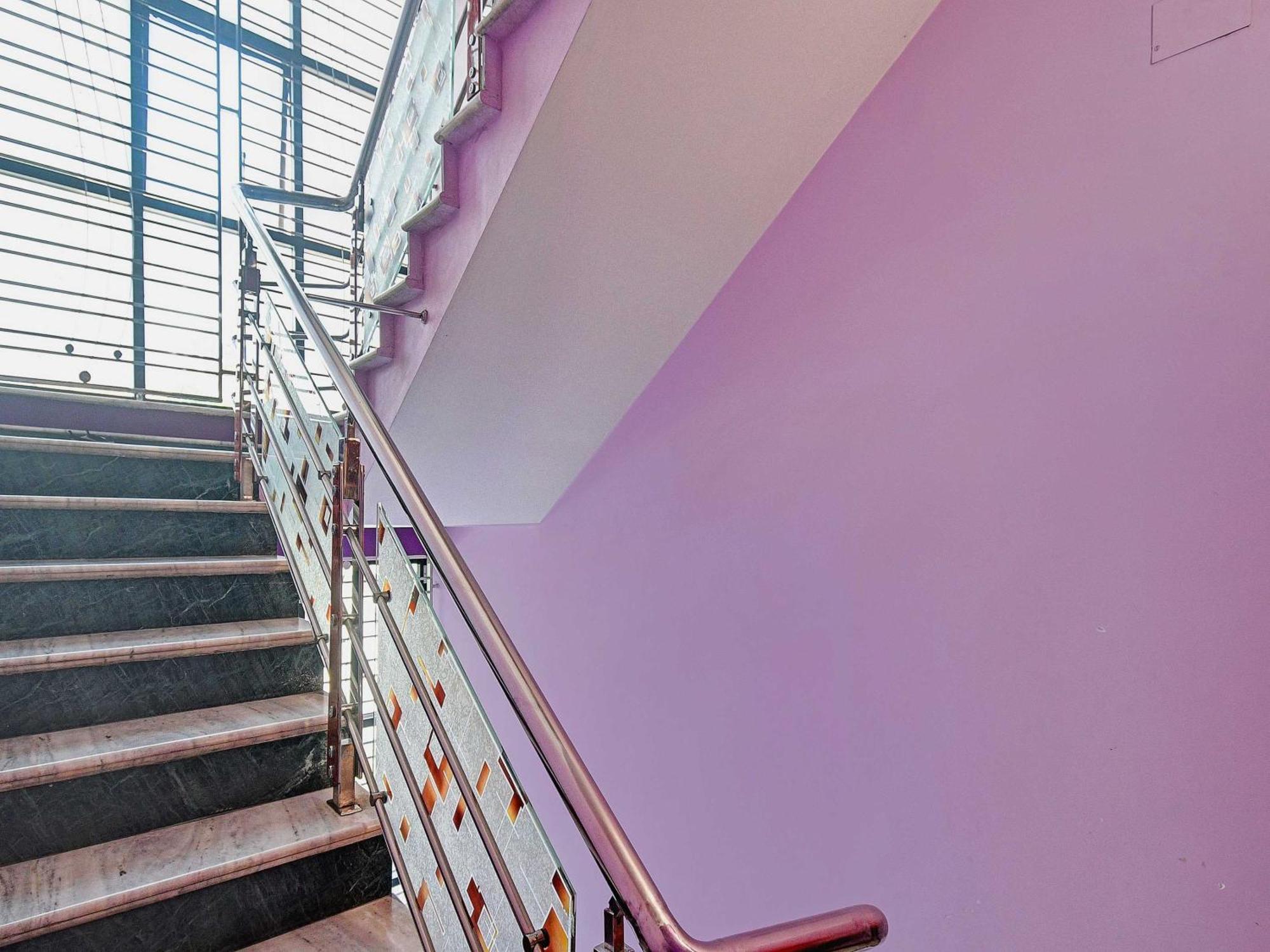 Hotel O Urvashi Guest House Durgāpur 外观 照片